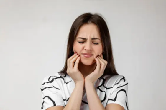 5 Common Dental Emergencies Newark Dentists Treat Daily 1