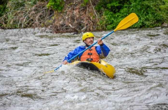 How to Prepare for a Self-Guided Boating Adventure Alone