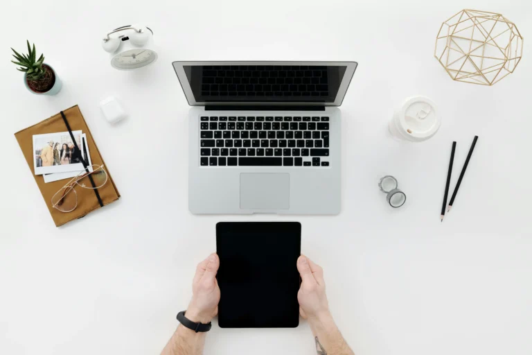 How to Organize a Planner Sections Everyone Needs