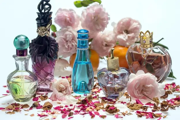 How To Identify High-Quality Perfume Dupes That Last