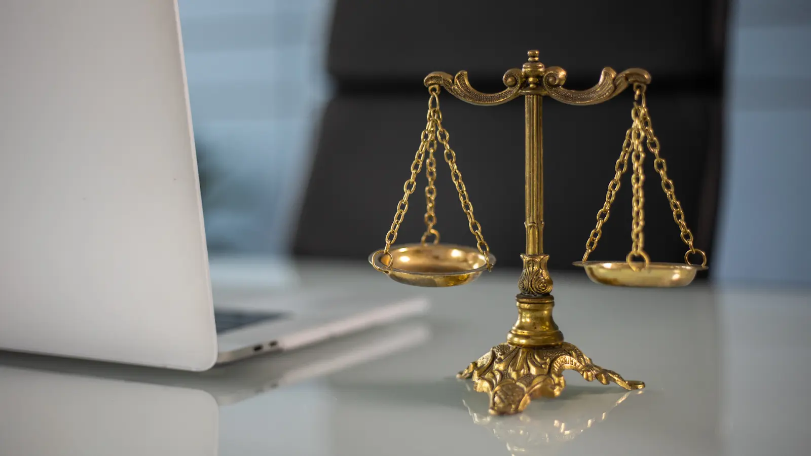 7 Time-Saving Tips on How to Answer a Summons Without an Attorney